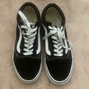 Old Skool black vans